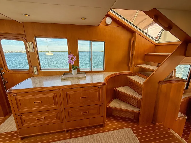 Slide: The Image of Grand Banks 64 Aleutian RP 2003 - 6048868