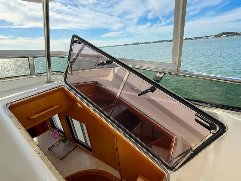 Slide: The Image of Grand Banks 64 Aleutian RP 2003 - 6048878