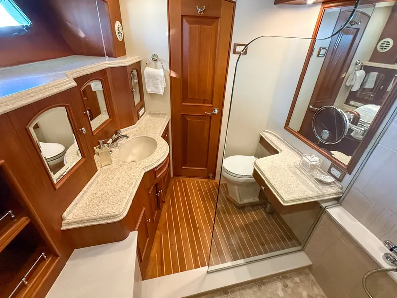 Slide: The Image of Grand Banks 64 Aleutian RP 2003 - 6048884