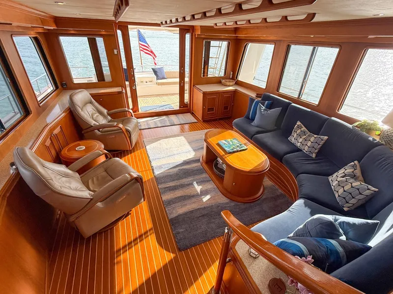 Slide: The Image of Grand Banks 64 Aleutian RP 2003 - 6048851