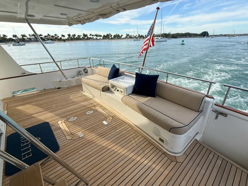 Slide: The Image of Grand Banks 64 Aleutian RP 2003 - 6048835