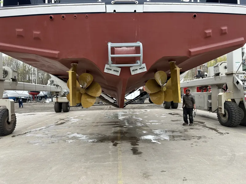 Slide: The Image of Grand Banks 64 Aleutian RP 2003 - 6048911