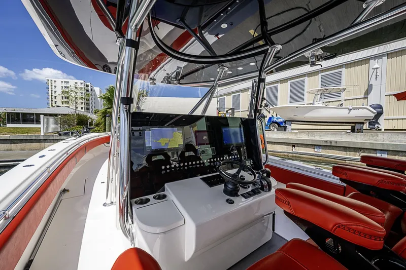 Slide: The Image of Contender 44ST 2021 - 6048534