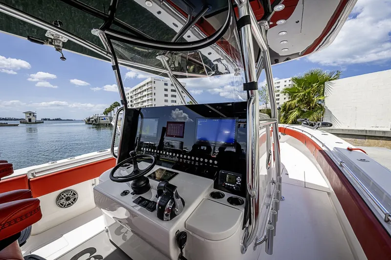 Slide: The Image of Contender 44ST 2021 - 6048538