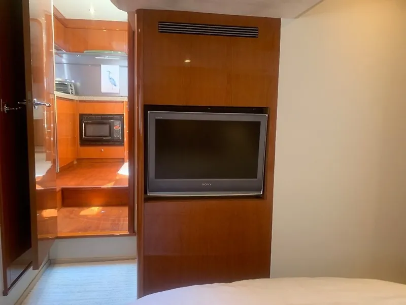 Slide: The Image of 0005666450 - 6048731