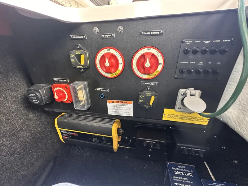 Slide: The Image of Regal LX6 2025 - 6048697