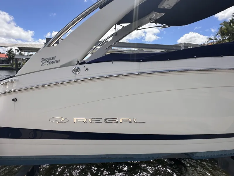 Slide: The Image of Regal LX6 2025 - 6048679