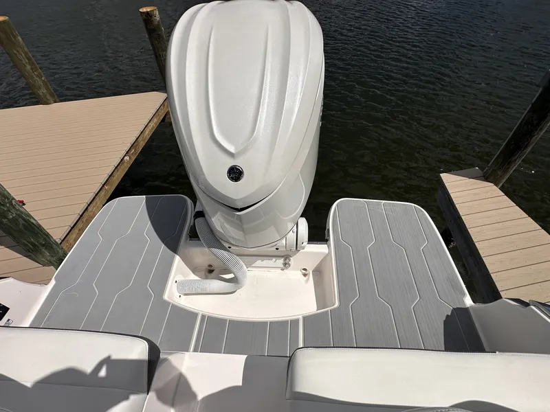 Slide: The Image of Regal LX6 2025 - 6048691