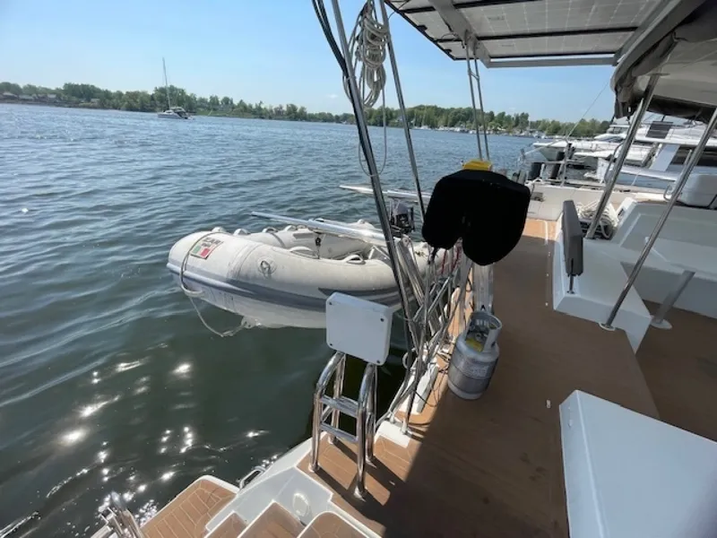 Slide: The Image of Lagoon 450F 2016 - 6055304