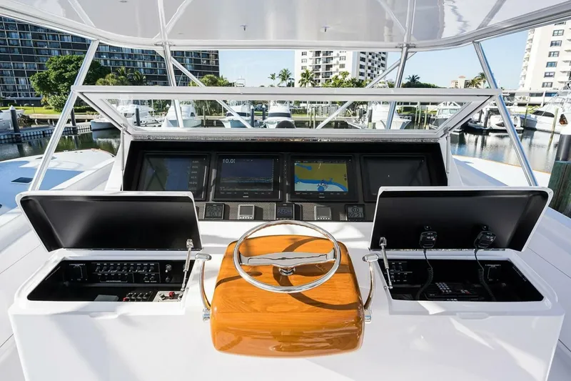 Slide: The Image of Weaver Custom Sportfish 2017 - 6049031