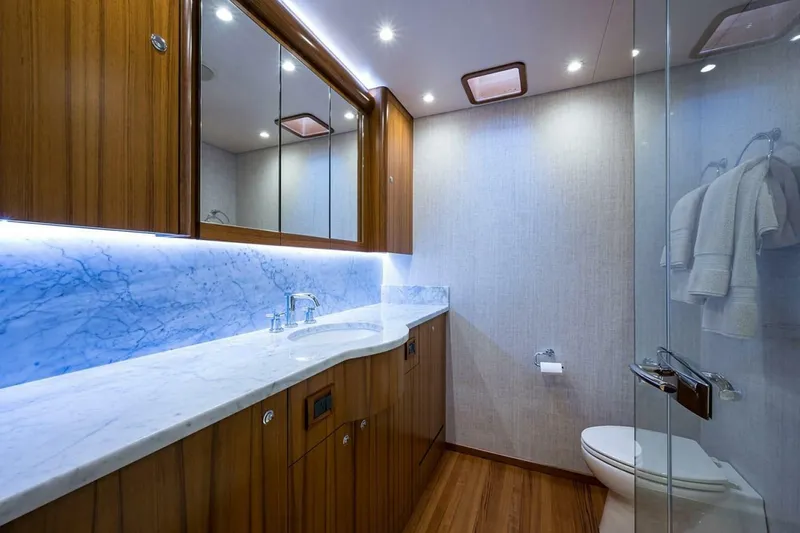 Slide: The Image of Weaver Custom Sportfish 2017 - 6049067