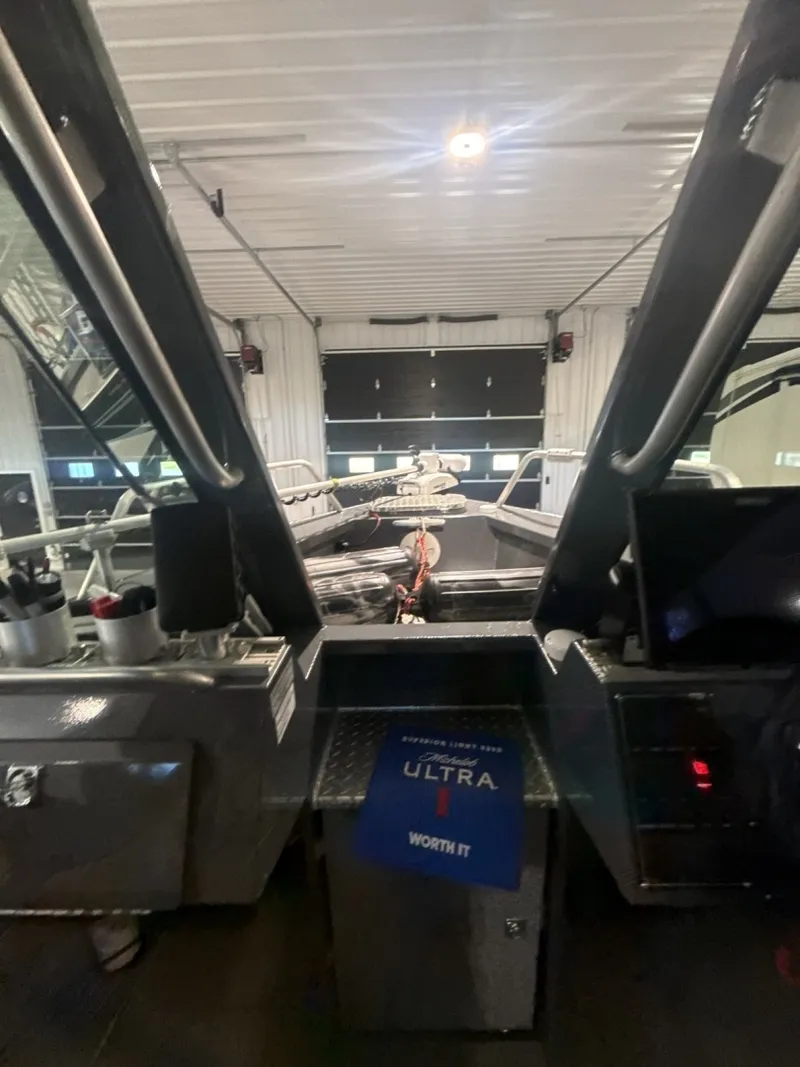 Slide: The Image of Hewescraft 270 ALASKAN 2022 - 6232136