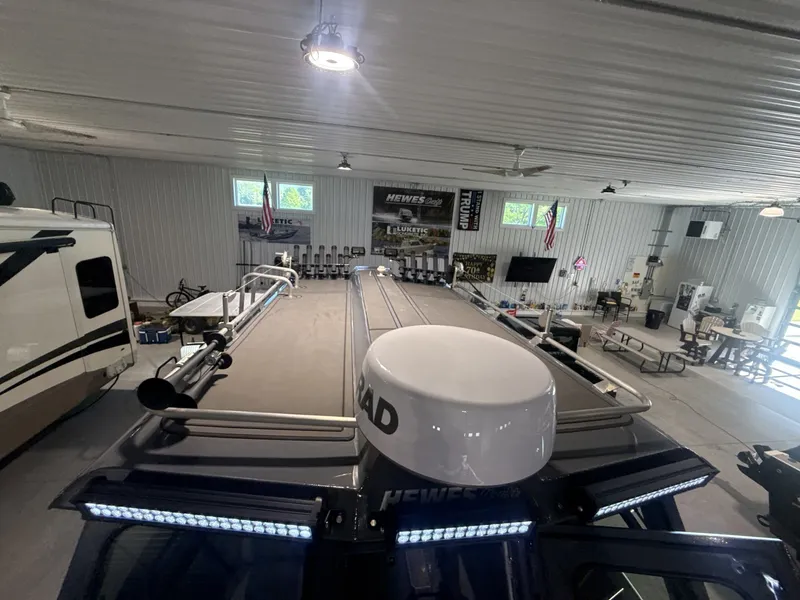 Slide: The Image of Hewescraft 270 ALASKAN 2022 - 6232178