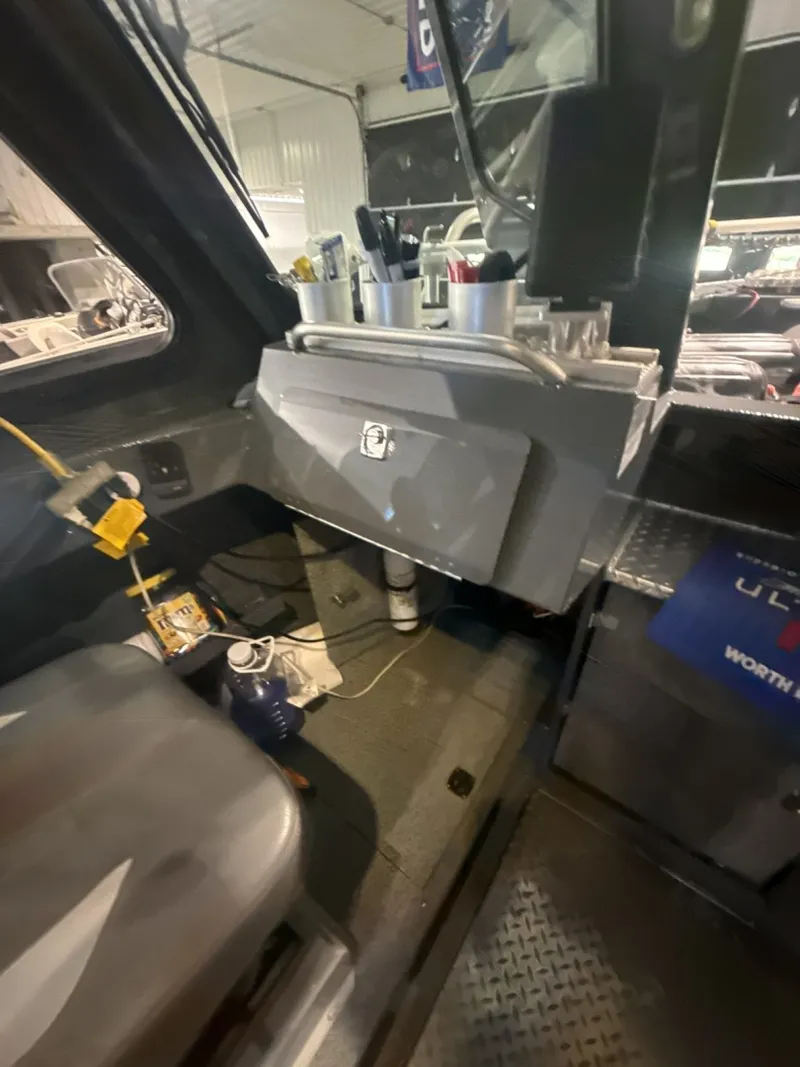 Slide: The Image of Hewescraft 270 ALASKAN 2022 - 6232135