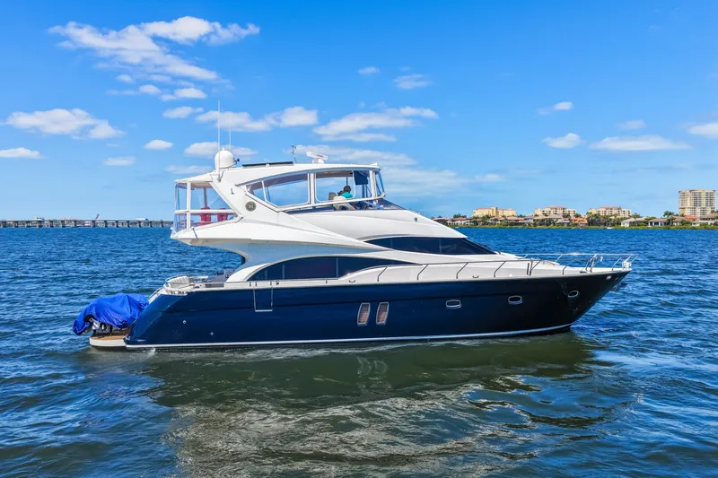 Slide: The Image of Marquis 59 Markham Edition 2007 - 6049778