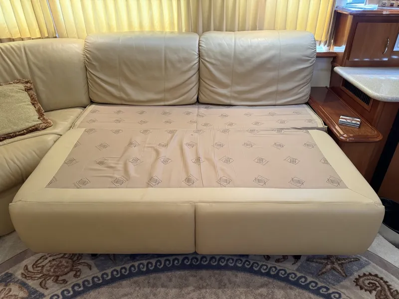 Slide: The Image of Carver Yachts 44 CMY 2006 - 6052218