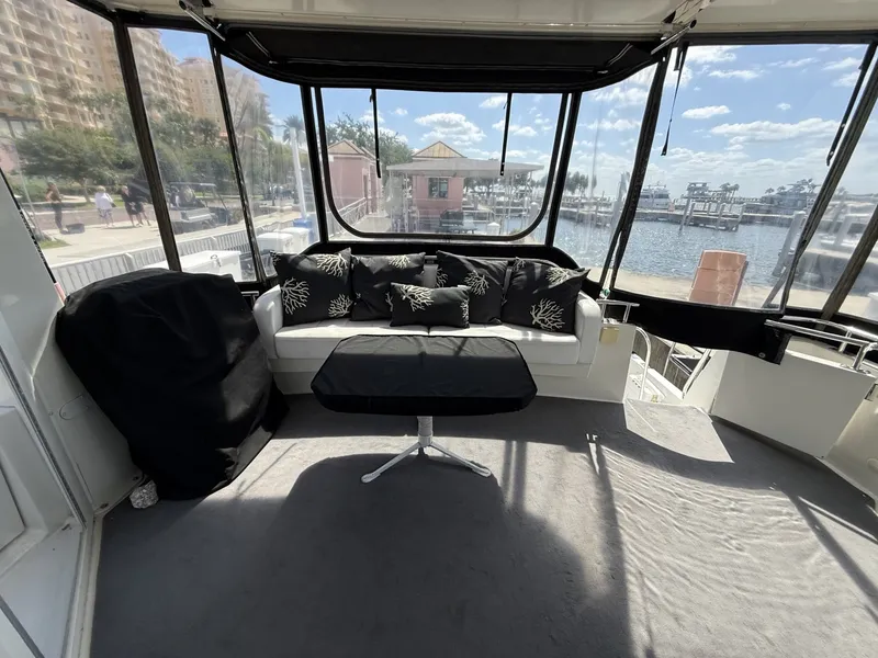 Slide: The Image of Carver Yachts 44 CMY 2006 - 6052405