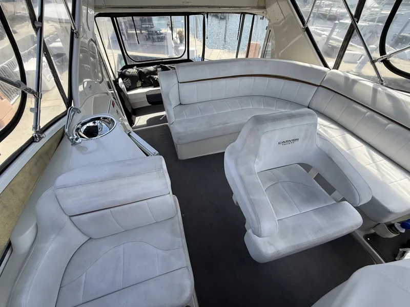 Slide: The Image of Carver Yachts 44 CMY 2006 - 6052413