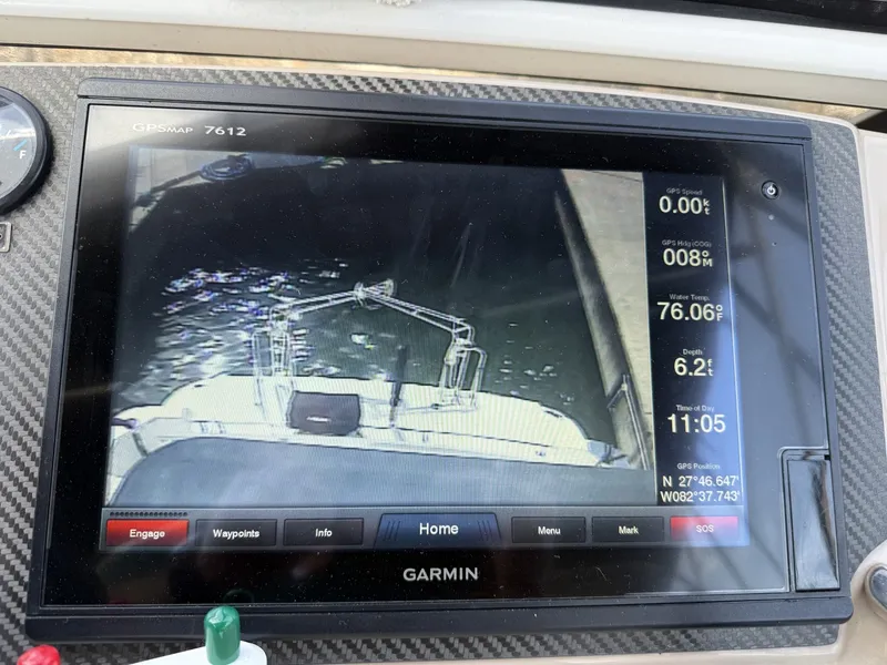 Slide: The Image of Carver Yachts 44 CMY 2006 - 6052433