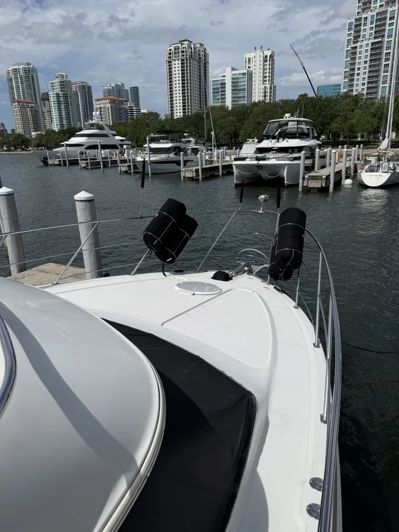 Slide: The Image of Carver Yachts 44 CMY 2006 - 6052657