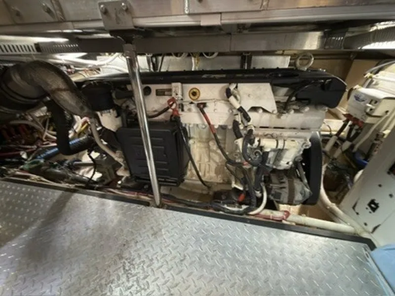 Slide: The Image of Carver Yachts 44 CMY 2006 - 6052714