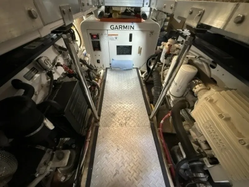 Slide: The Image of Carver Yachts 44 CMY 2006 - 6052717