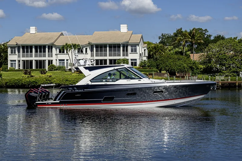 The Image of Formula 400 Super Sport Crossover 2024 - 6064236