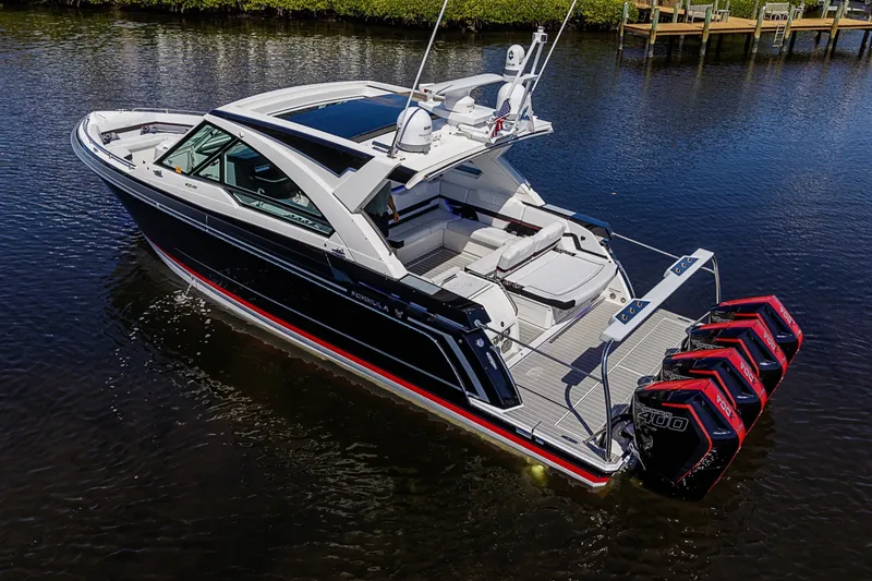 Slide: The Image of Formula 400 Super Sport Crossover 2024 - 6064169