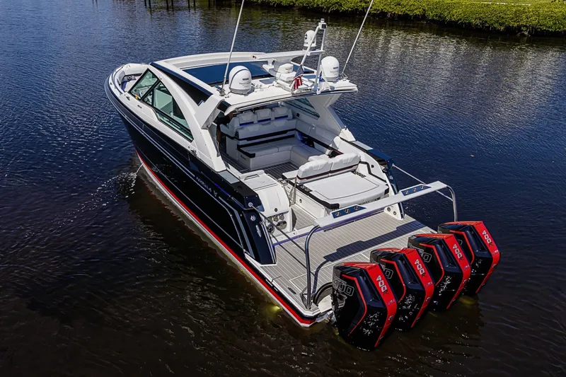 Slide: The Image of Formula 400 Super Sport Crossover 2024 - 6064168