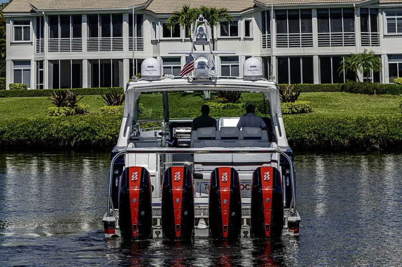 Slide: The Image of Formula 400 Super Sport Crossover 2024 - 6064221