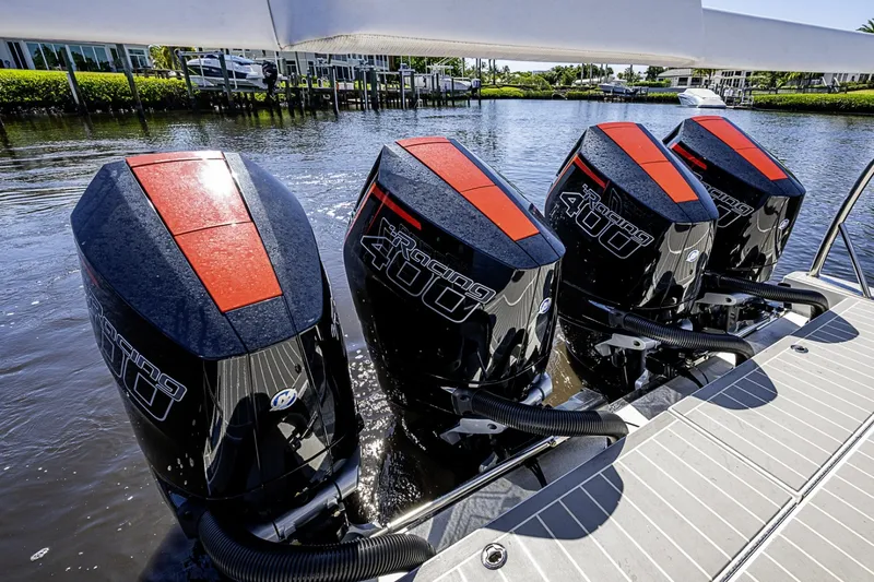 Slide: The Image of Formula 400 Super Sport Crossover 2024 - 6064190