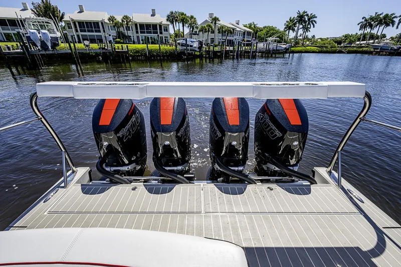 Slide: The Image of Formula 400 Super Sport Crossover 2024 - 6064237