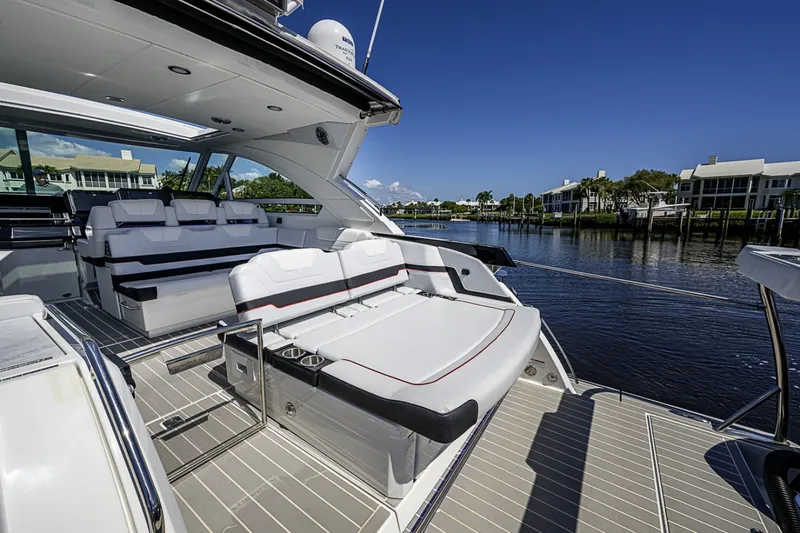 Slide: The Image of Formula 400 Super Sport Crossover 2024 - 6064194