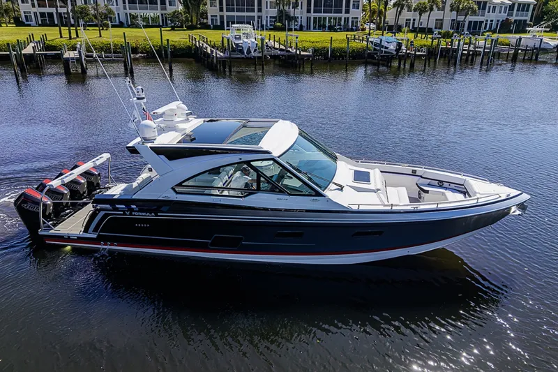 Slide: The Image of Formula 400 Super Sport Crossover 2024 - 6064248