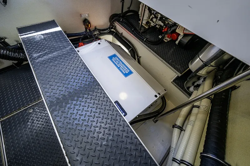 Slide: The Image of Formula 400 Super Sport Crossover 2024 - 6064215