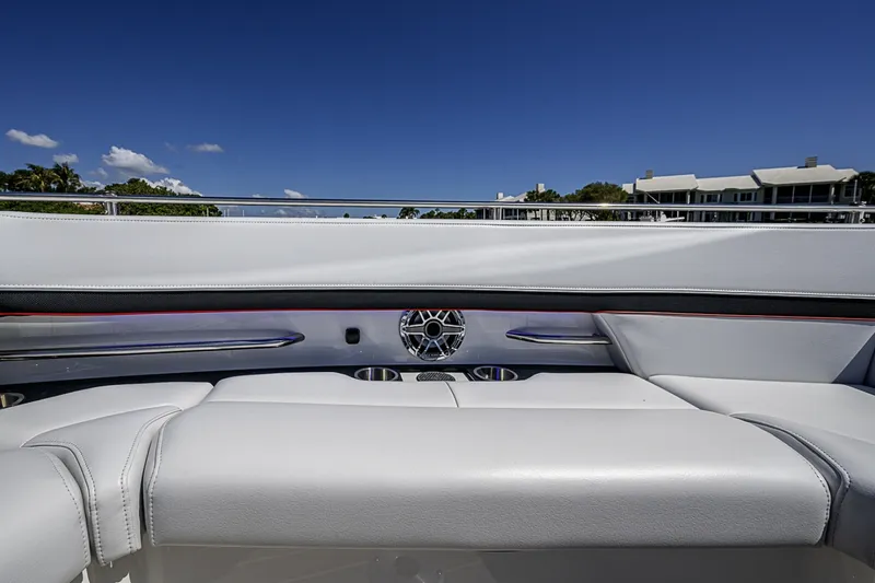 Slide: The Image of Formula 400 Super Sport Crossover 2024 - 6064249