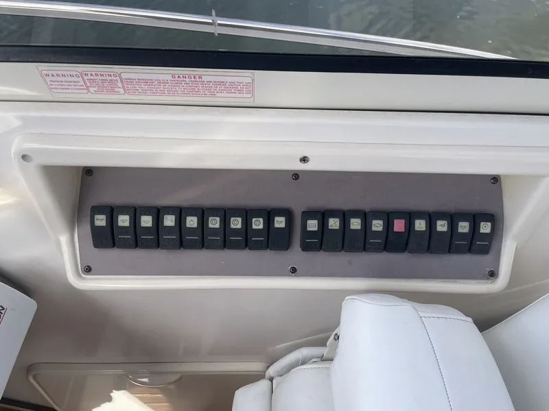 Slide: The Image of Regal Commodore 3560 IB 2005 - 6050066