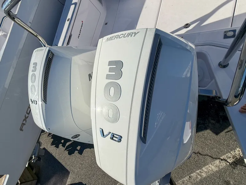 Slide: The Image of Axopar 37 XC Cross Cabin 2024 - 6050235