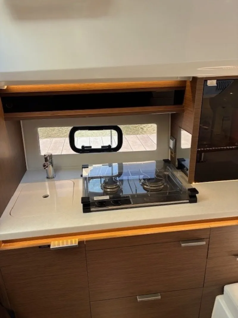 Slide: The Image of Jeanneau Leader 10.5 WA 2 2022 - 6050387