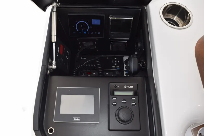 Slide: The Image of Viking 54 - Dog House - Flybridge Electronics 2024 Viking 54 Convertible - Dog  - 6070640