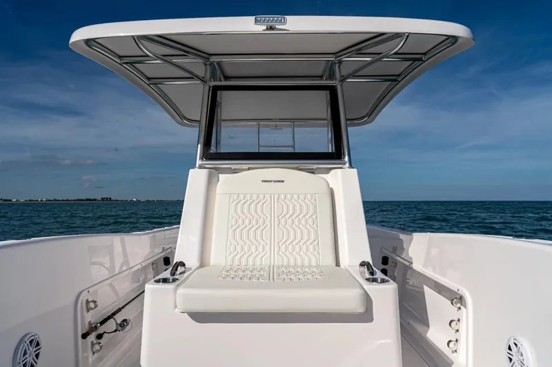 Slide: The Image of Twin Vee 260 STX CC 2026 - 6050847