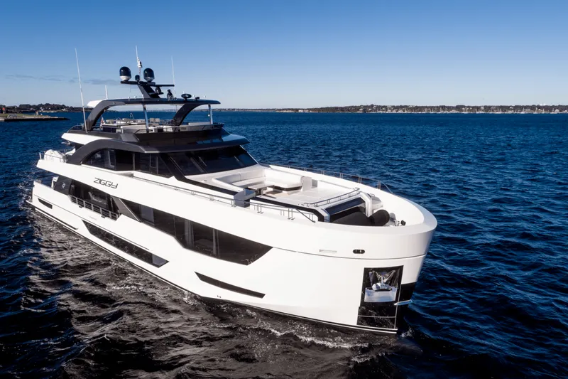 Slide: The Image of Ocean Alexander 35R 2026 - 6051259