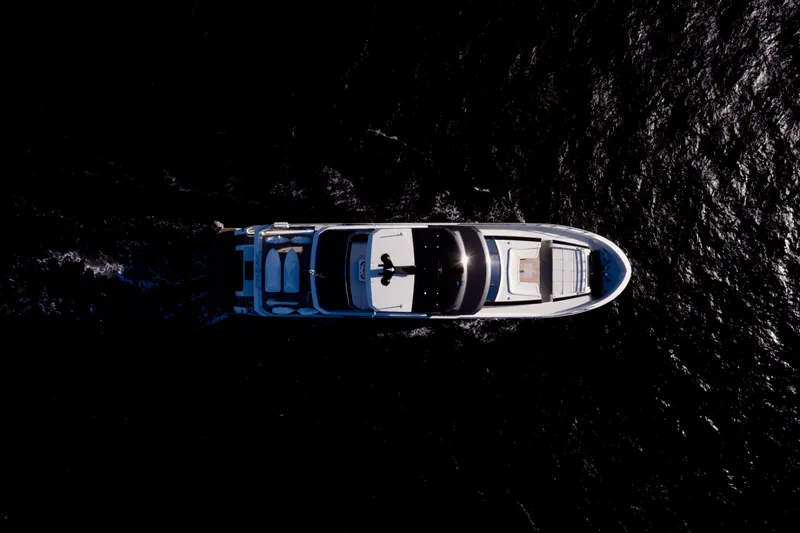 Slide: The Image of Ocean Alexander 35R 2026 - 6051261