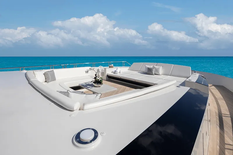 Slide: The Image of Ocean Alexander 35R 2026 - 6051269