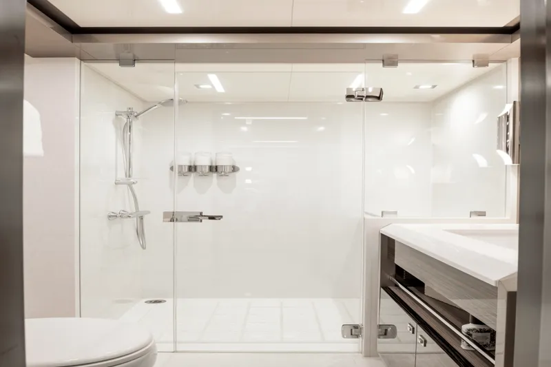 Slide: The Image of Ocean Alexander 35R 2026 - 6051289