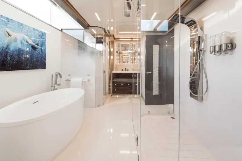 Slide: The Image of Ocean Alexander 35R 2026 - 6051294