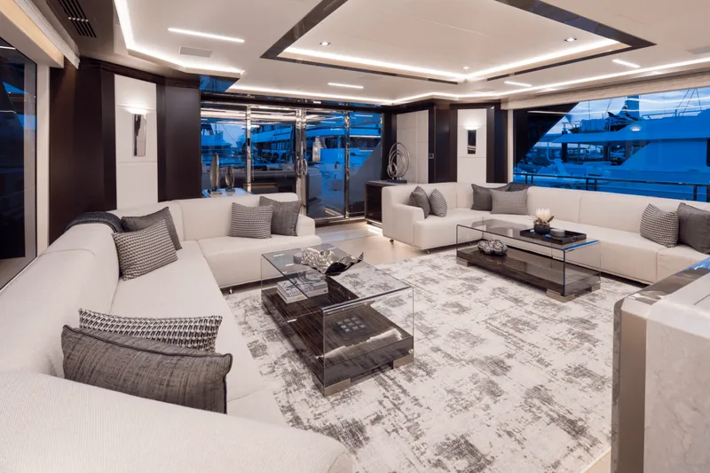 Slide: The Image of Ocean Alexander 35R 2026 - 6051313