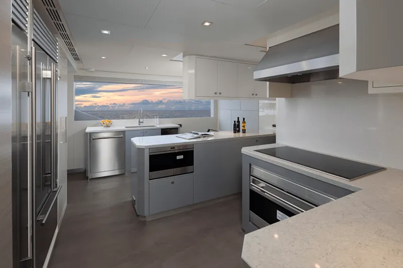 Slide: The Image of Ocean Alexander 35R 2026 - 6051329