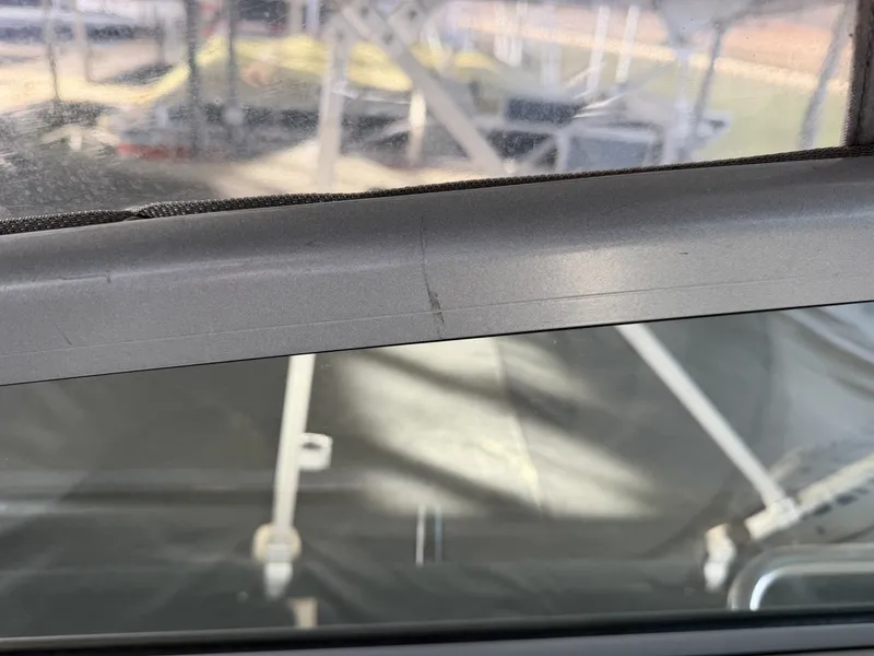 Slide: The Image of Rinker 280 Express Cruiser 2008 - 6051444