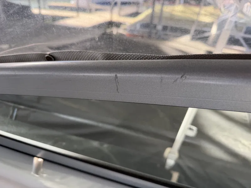 Slide: The Image of Rinker 280 Express Cruiser 2008 - 6051445